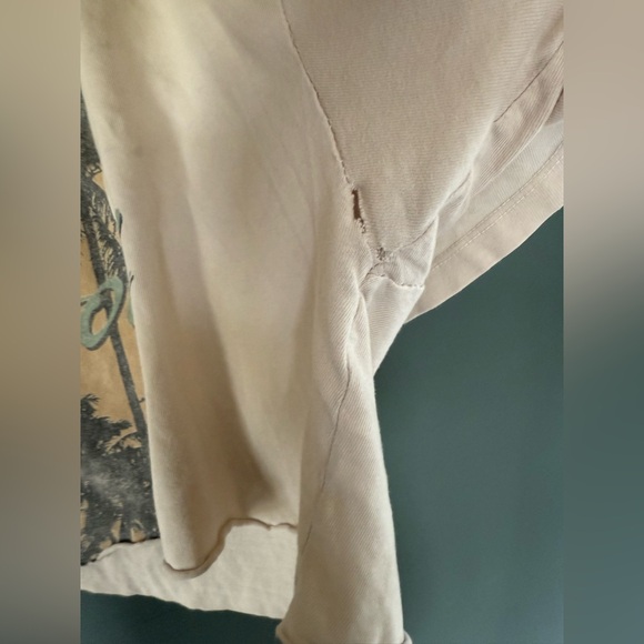 RARE :: Free people distressed vintage welcome to Hollywood Graphic crop tee OS - Picture 10 of 15